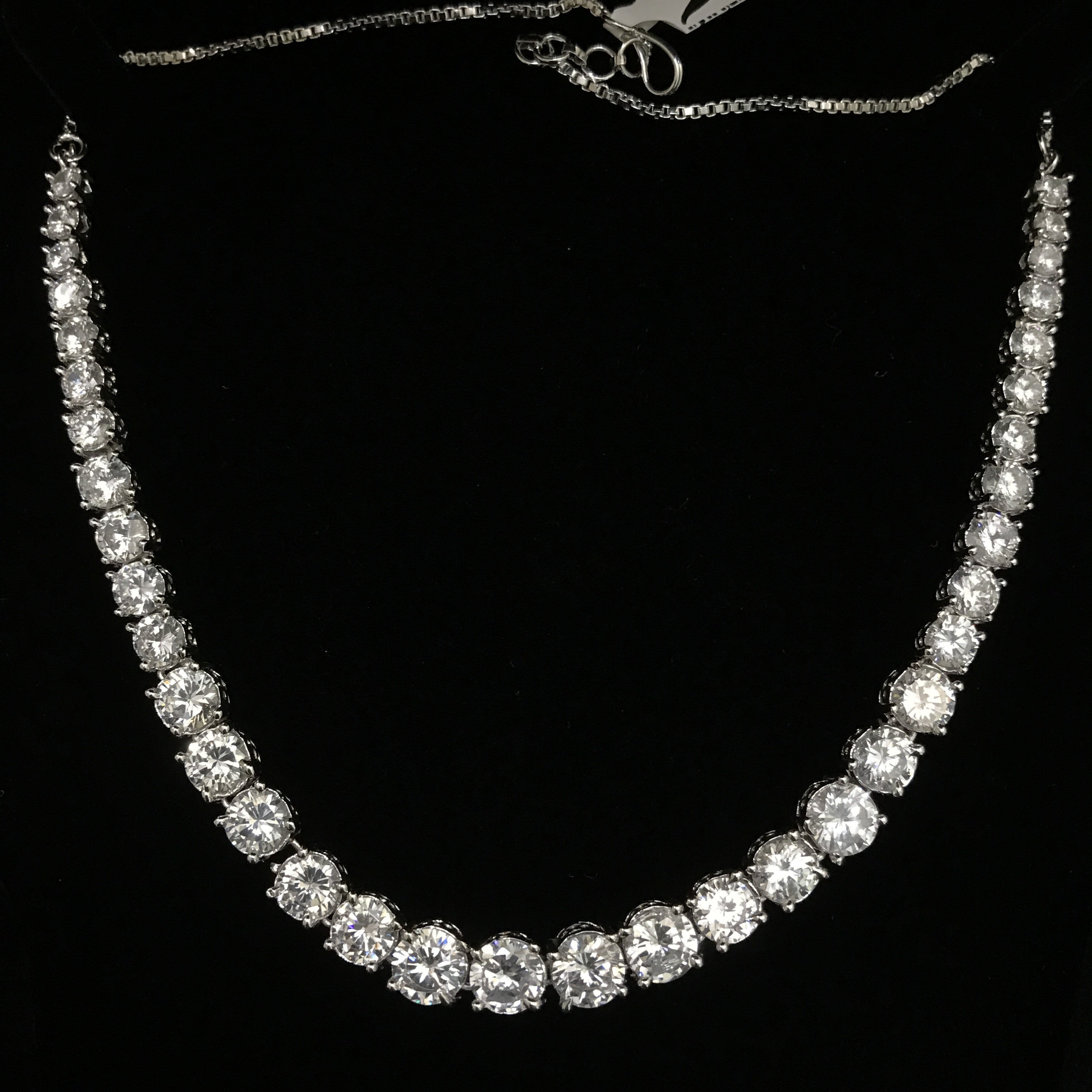 Single string diamond necklace discount
